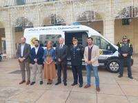 Alicante lanza una innovadora Oficina Móvil de Atención al Ciudadano y presenta 10 nuevos vehículos para mejorar el servicio público