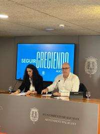 Alicante moderniza sus instalaciones deportivas con videomarcadores y pantallas LED en el Pedro Ferrándiz y el Pitiu Rochel