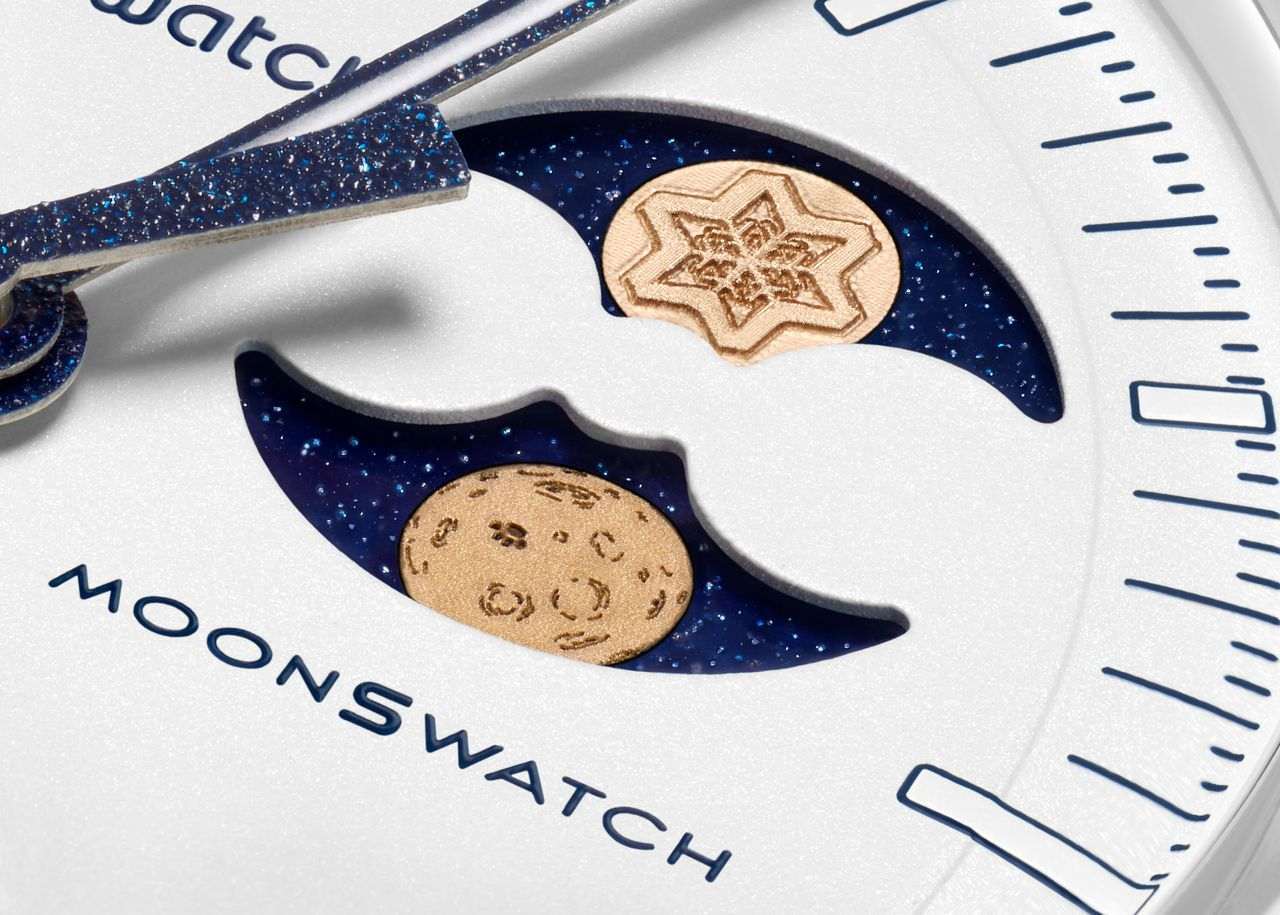 Cada modelo de este nuevo Snoopy MoonSwatch es único y solo podrás adquirir uno cuando nieve en Suiza