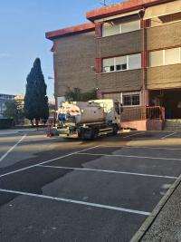 Alicante restablece el suministro de agua en el CEIP San Blas tras reparar una tubería dañada