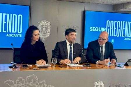 Cátedras de Empresa Familiar en UA y UMH: Más de 75 estudiantes se suman a la nueva edición