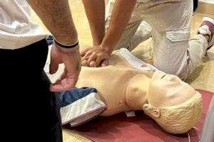 Décimo Aniversario de la Escuela de RCP del Colegio de Enfermería de Alicante: Un Hito en la Formación Vital