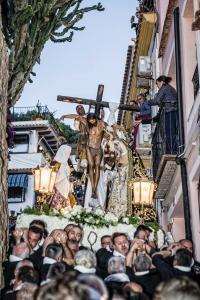 Alicante celebra la Semana Santa con la pasión como símbolo de Santa Cruz