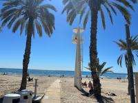 Alicante se prepara para recibir a miles de turistas en las playas durante Semana Santa
