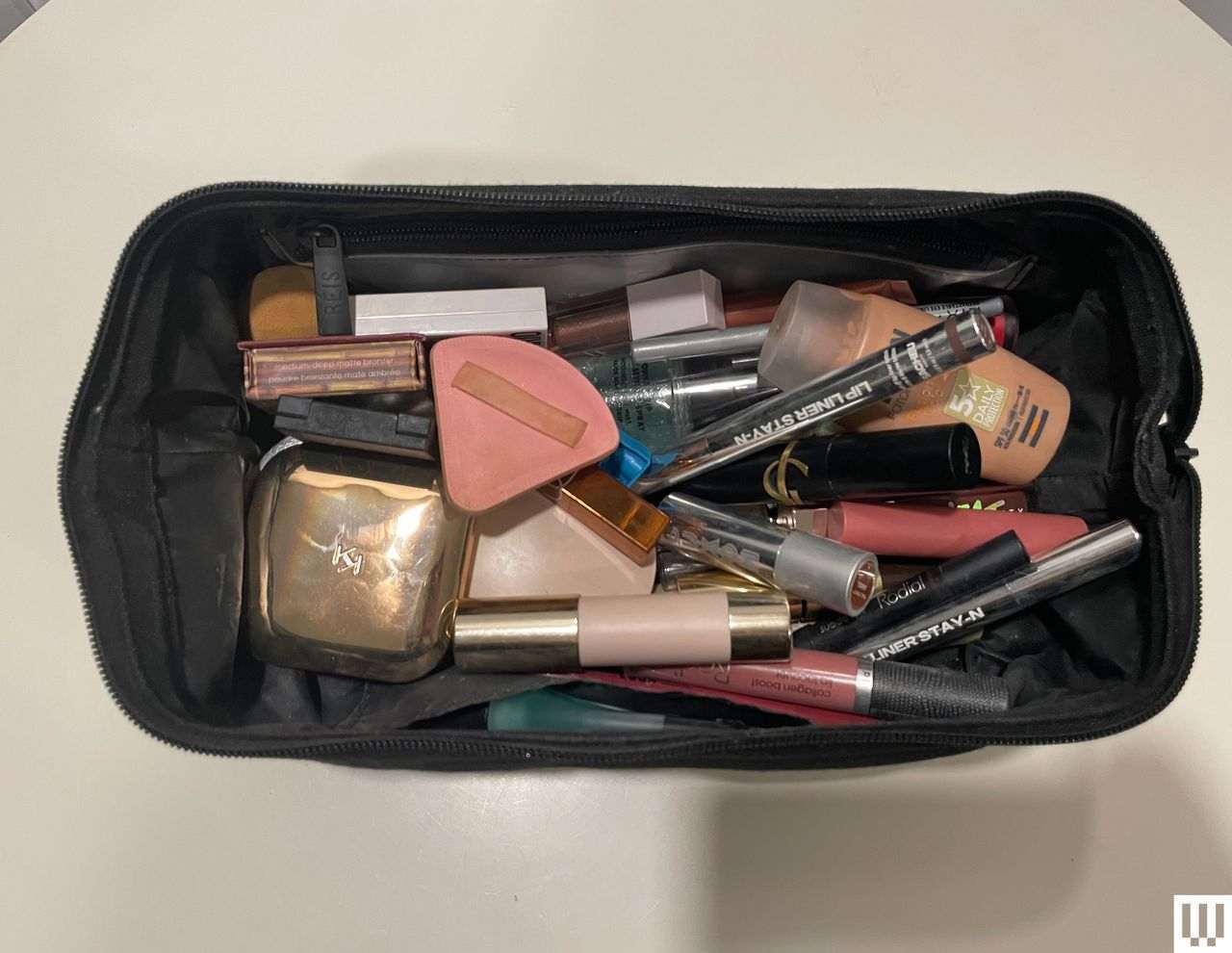 Consejos para empacar tu rutina de belleza al viajar